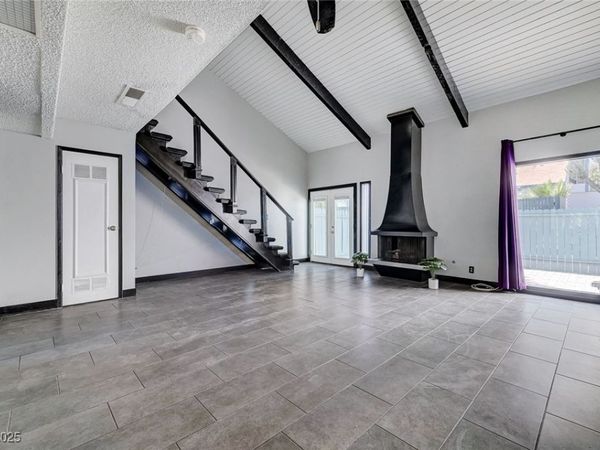 4045 Great Plains Way, Las Vegas, NV 89121