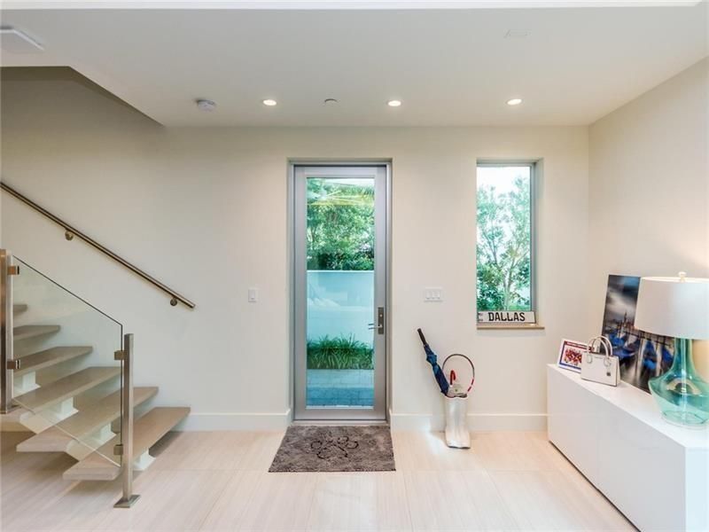 240 Shore Court, Lauderdale by the Sea, FL 33308 Photo