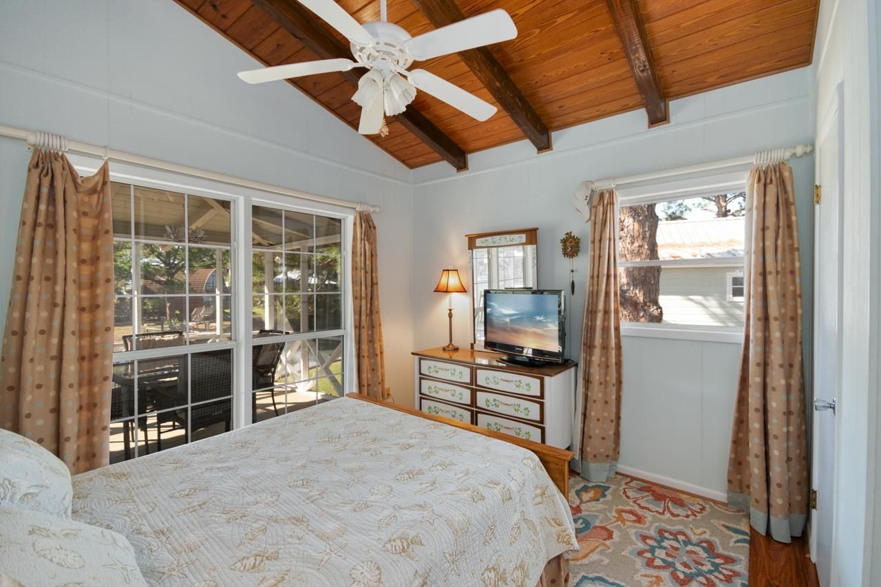 42 Fiesta Drive, Alligator Point, FL 32346 Photo