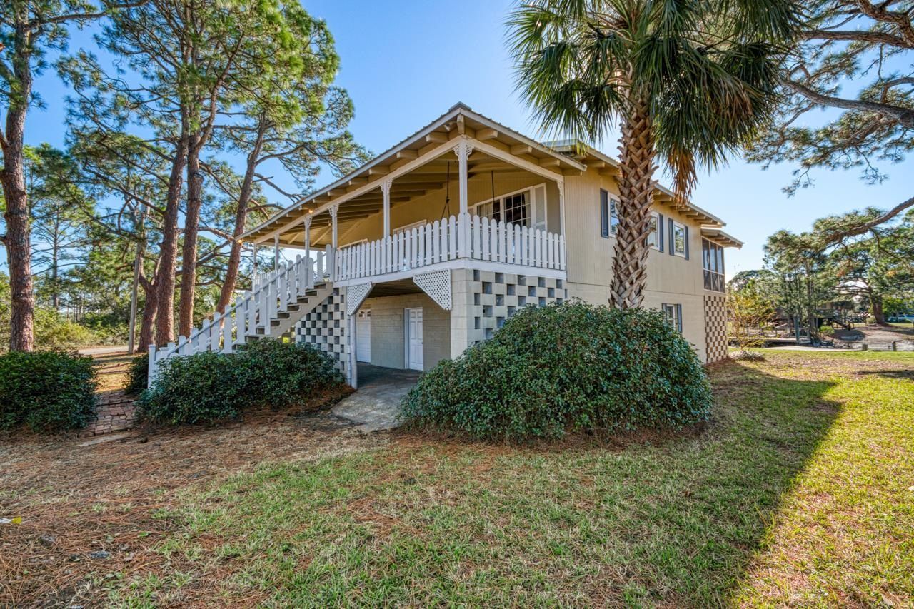 42 Fiesta Drive, Alligator Point, FL 32346 Photo
