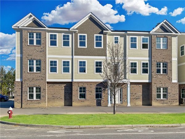 611 Commonwealth Drive, Yorktown, VA 23692