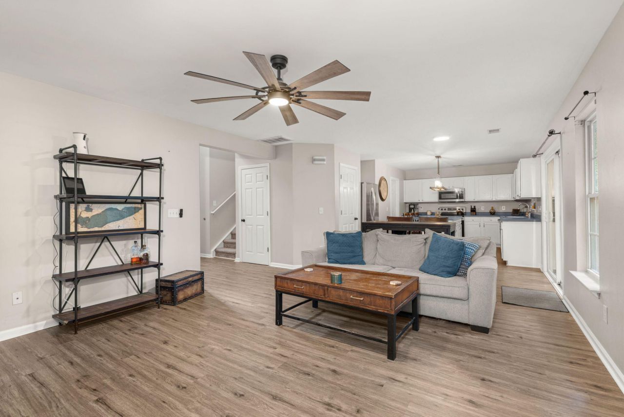 134 Moon Shadow Lane Photo 10