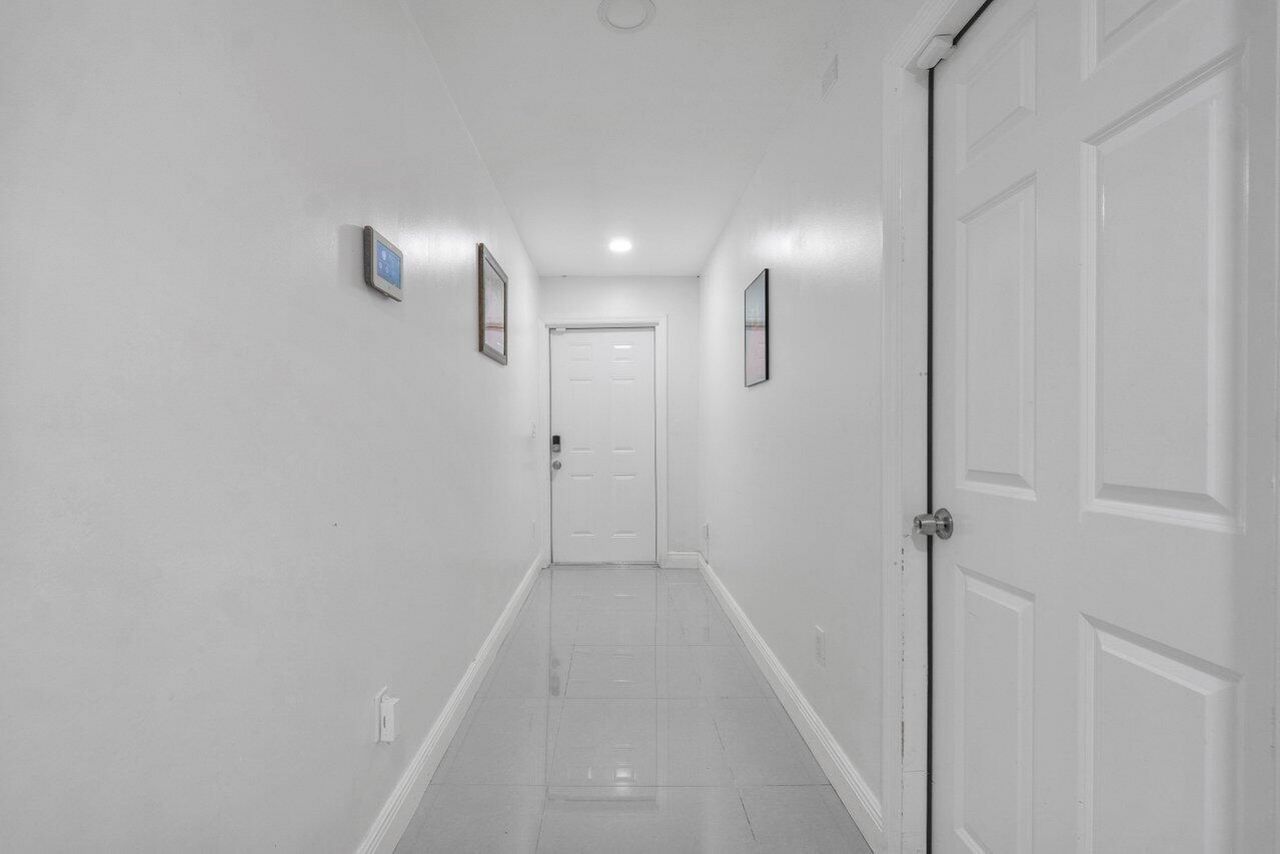 625 Forest Hill Boulevard, West Palm Beach, FL 33405 Photo