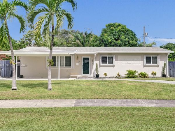 9021 SW 197th St, Cutler Bay, FL 33157