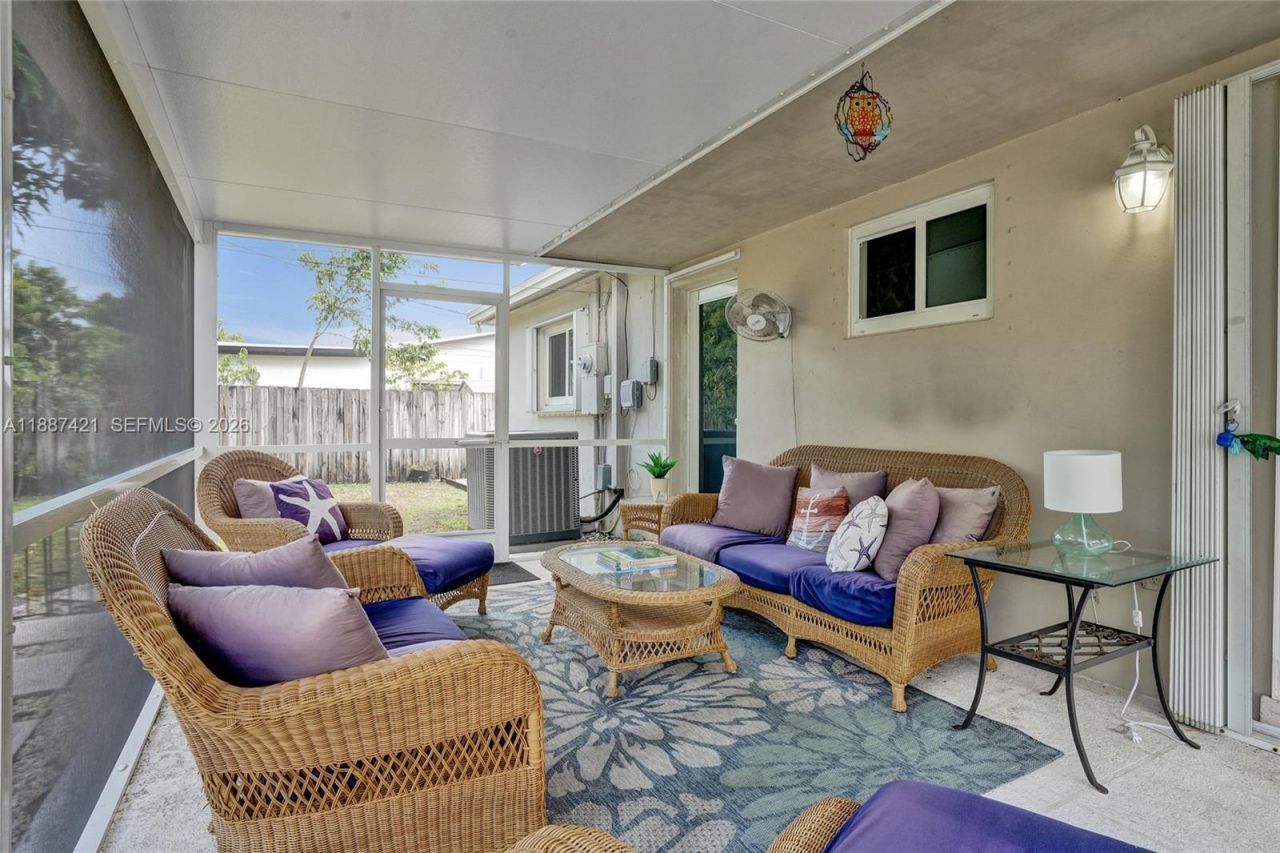 9021 SW 197th St, Cutler Bay, FL 33157 Photo