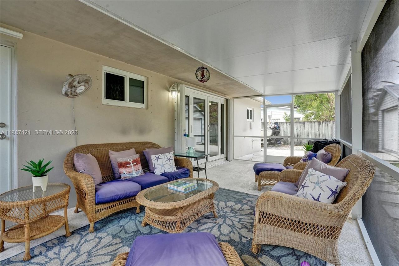 9021 SW 197th St, Cutler Bay, FL 33157 Photo