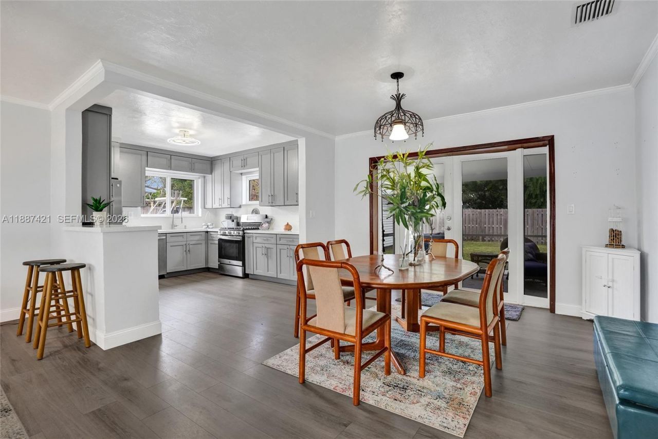 9021 SW 197th St, Cutler Bay, FL 33157 Photo