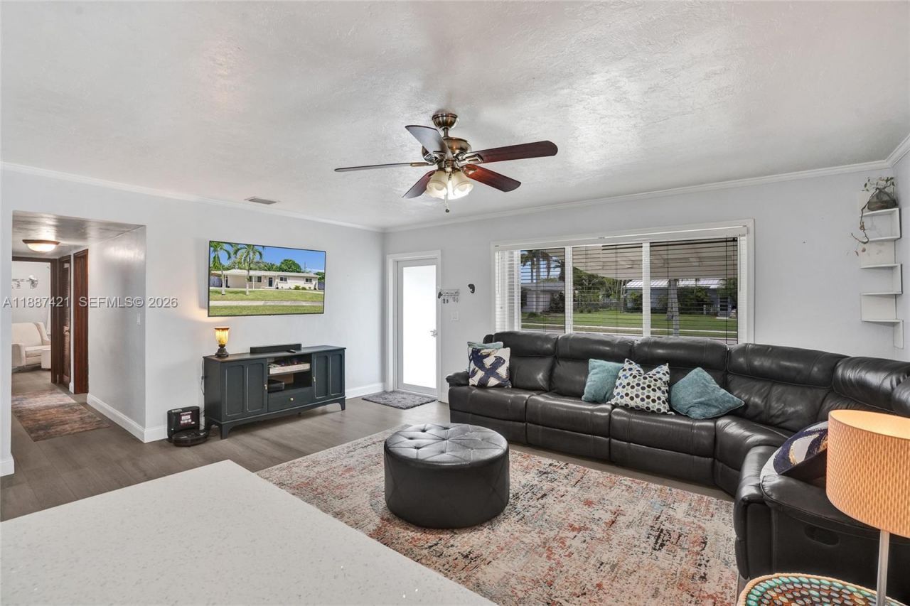 9021 SW 197th St, Cutler Bay, FL 33157 Photo