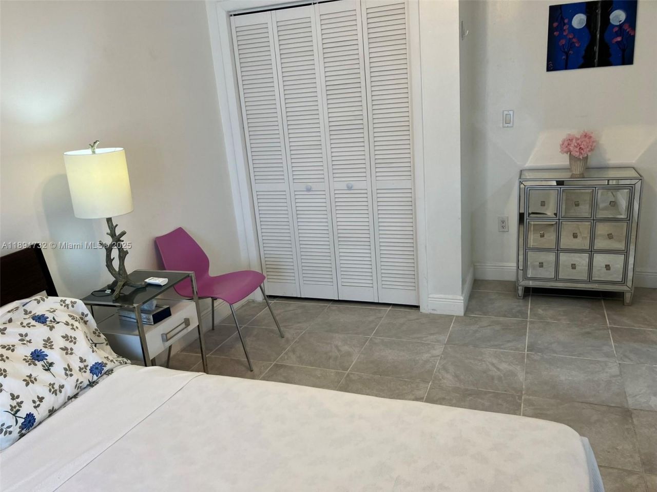 335 Ocean Dr, Unit 306, Miami Beach, FL 33139 Photo