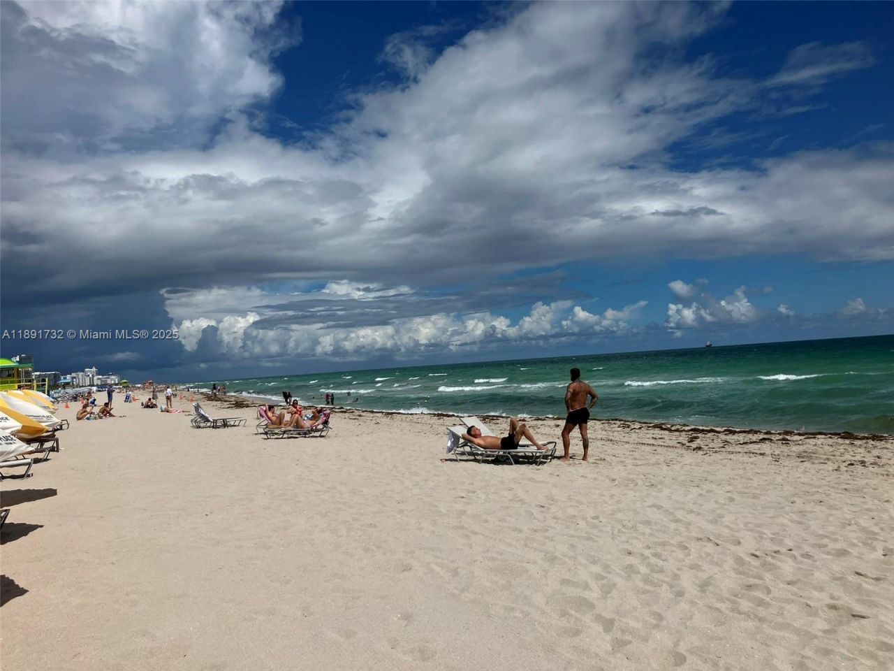 335 Ocean Dr, Unit 306, Miami Beach, FL 33139 Photo