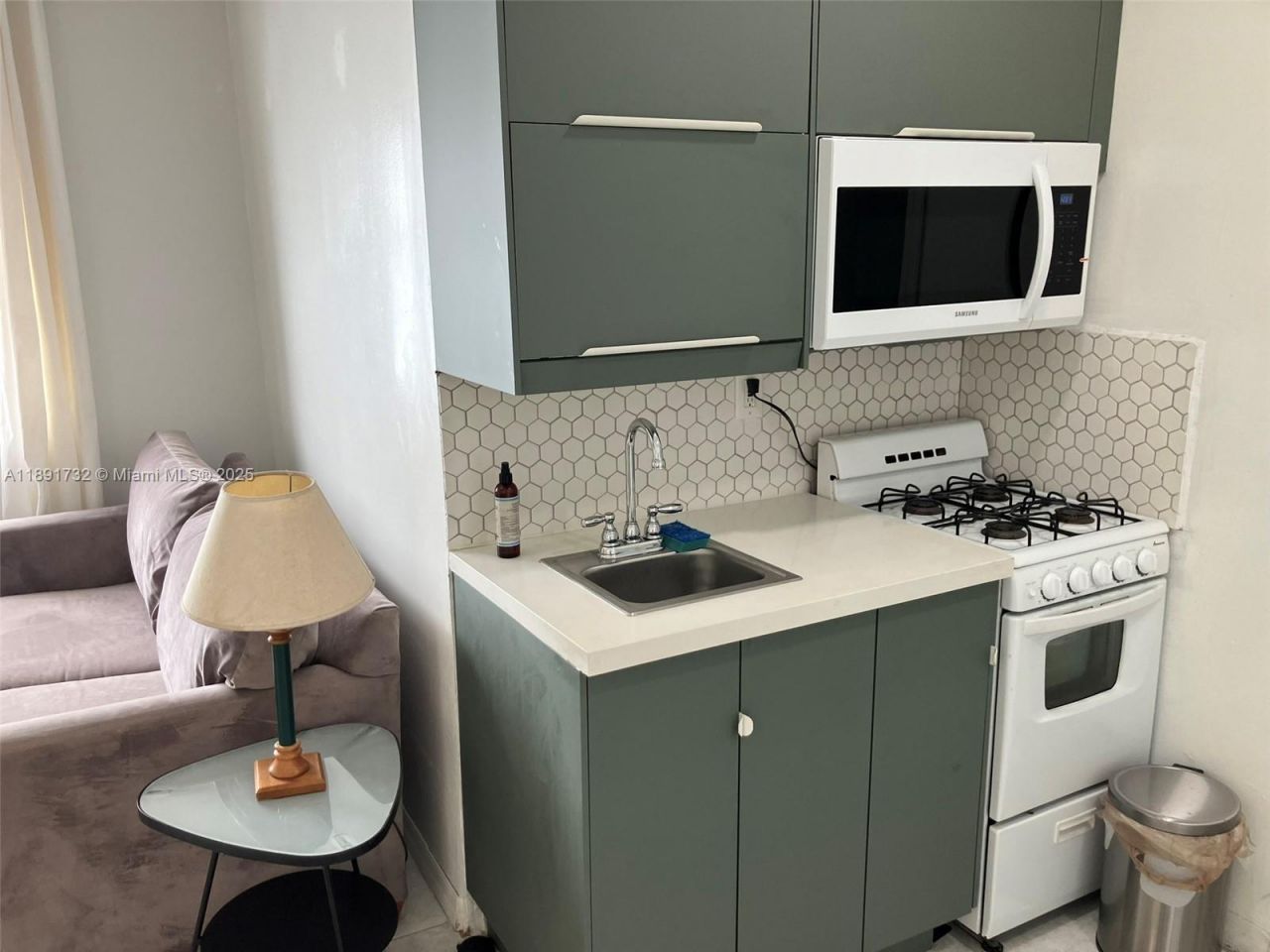 335 Ocean Dr, Unit 306, Miami Beach, FL 33139 Photo