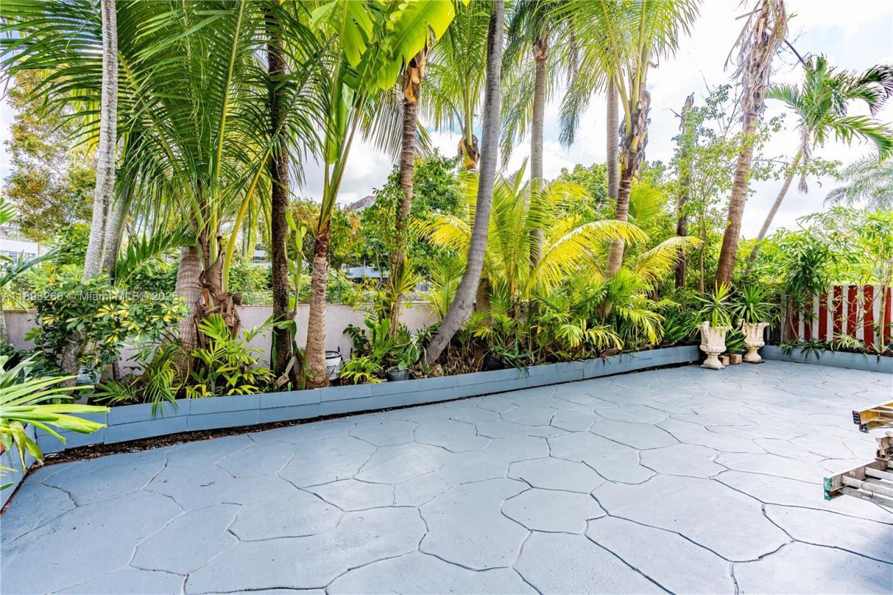 8909 SW 108th Cir Ct, Miami, FL 33176 Photo