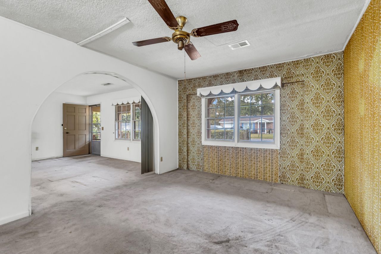 208 Mary Scott Drive Photo 19