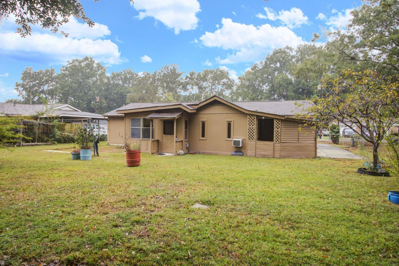 208 Mary Scott Drive Photo 34