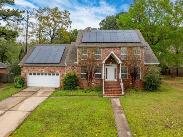 5 Crystal Mountain Drive, Maumelle, AR 72113