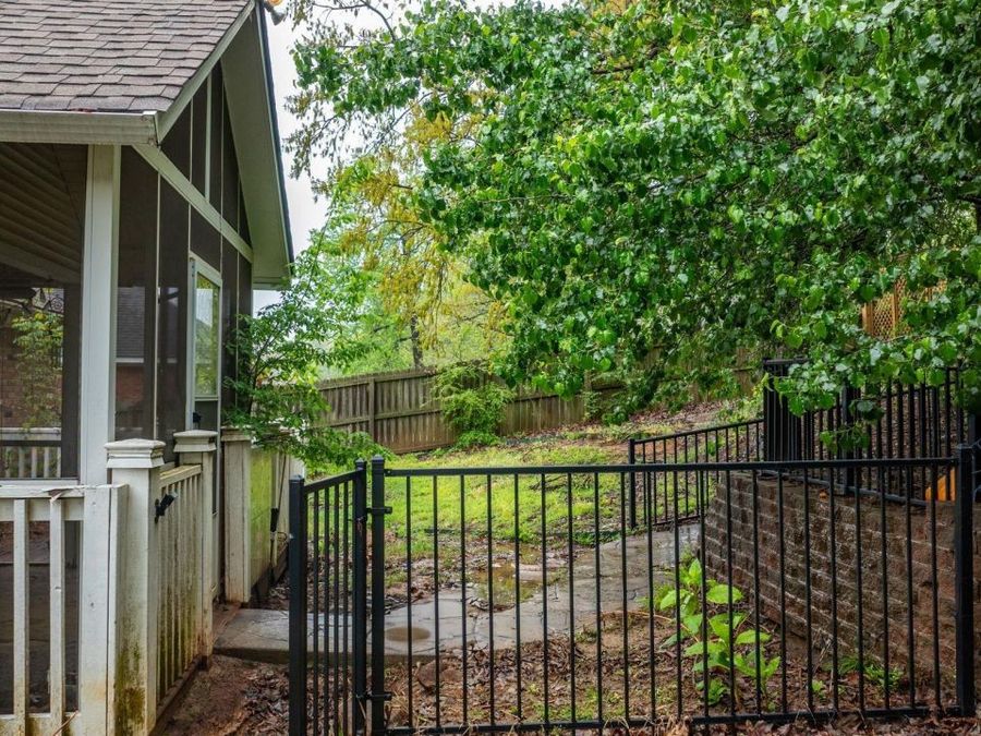 Property Image 38