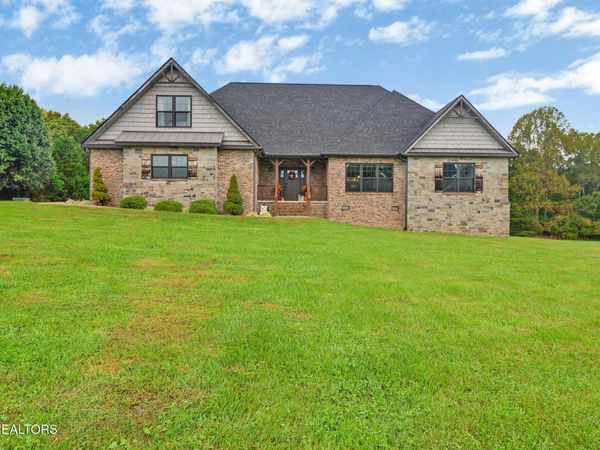 159 N Victor Way, Crossville, TN 38555