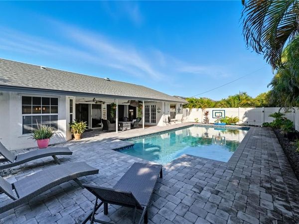 1310 SW 19th LN, CAPE CORAL, FL 33991