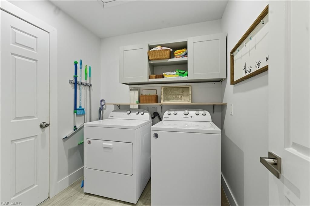 1310 SW 19th Ln, Cape Coral, FL 33991 Photo