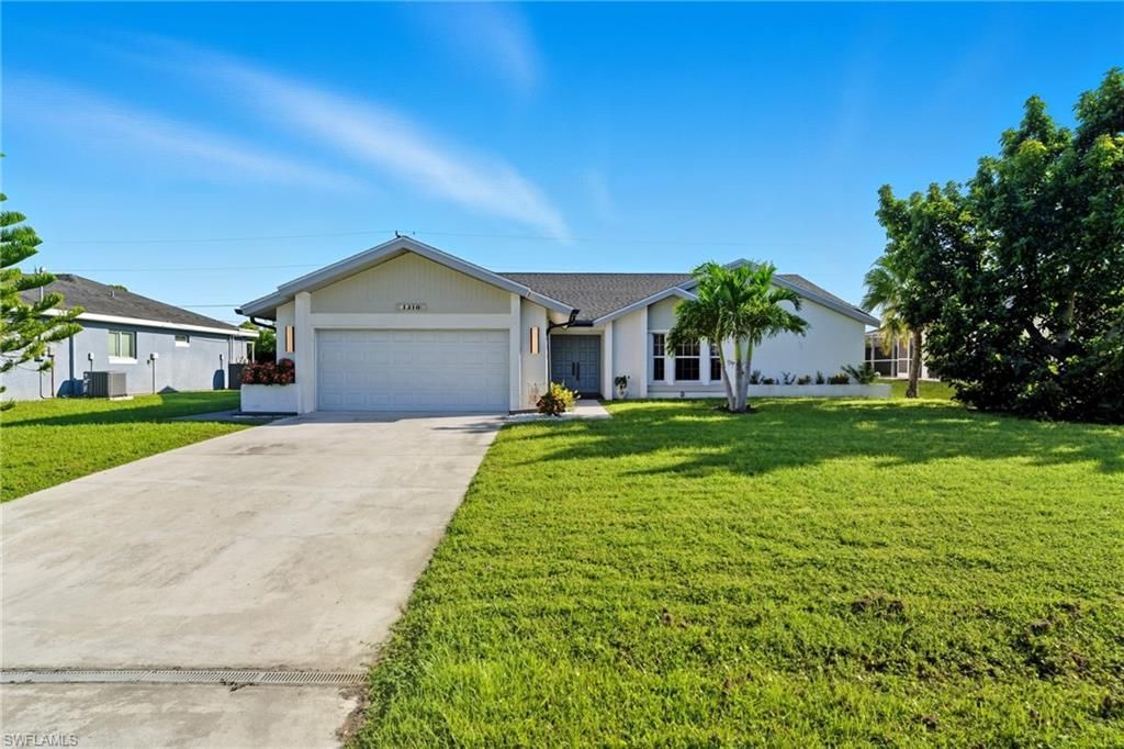 1310 SW 19th Ln, Cape Coral, FL 33991 Photo