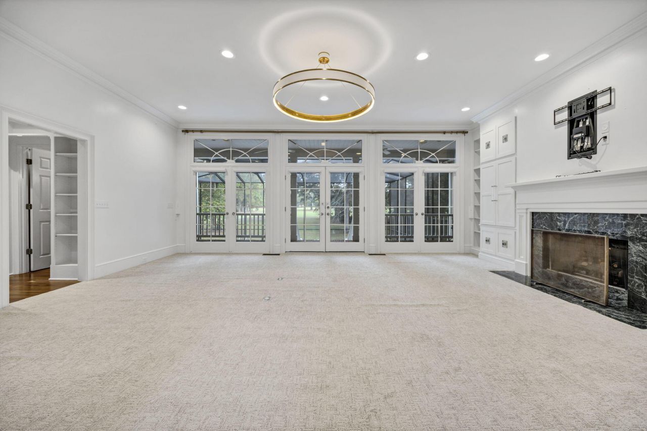 1176 Moore Road Photo 30