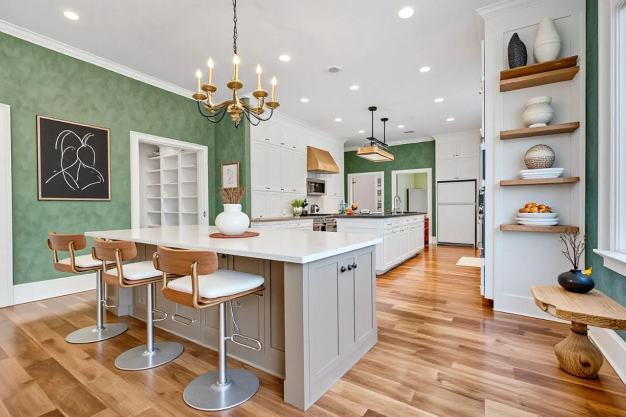 1176 Moore Road Photo 35