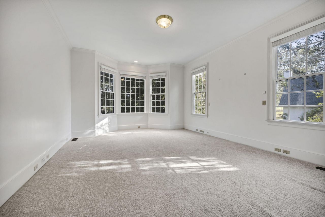 1176 Moore Road Photo 41