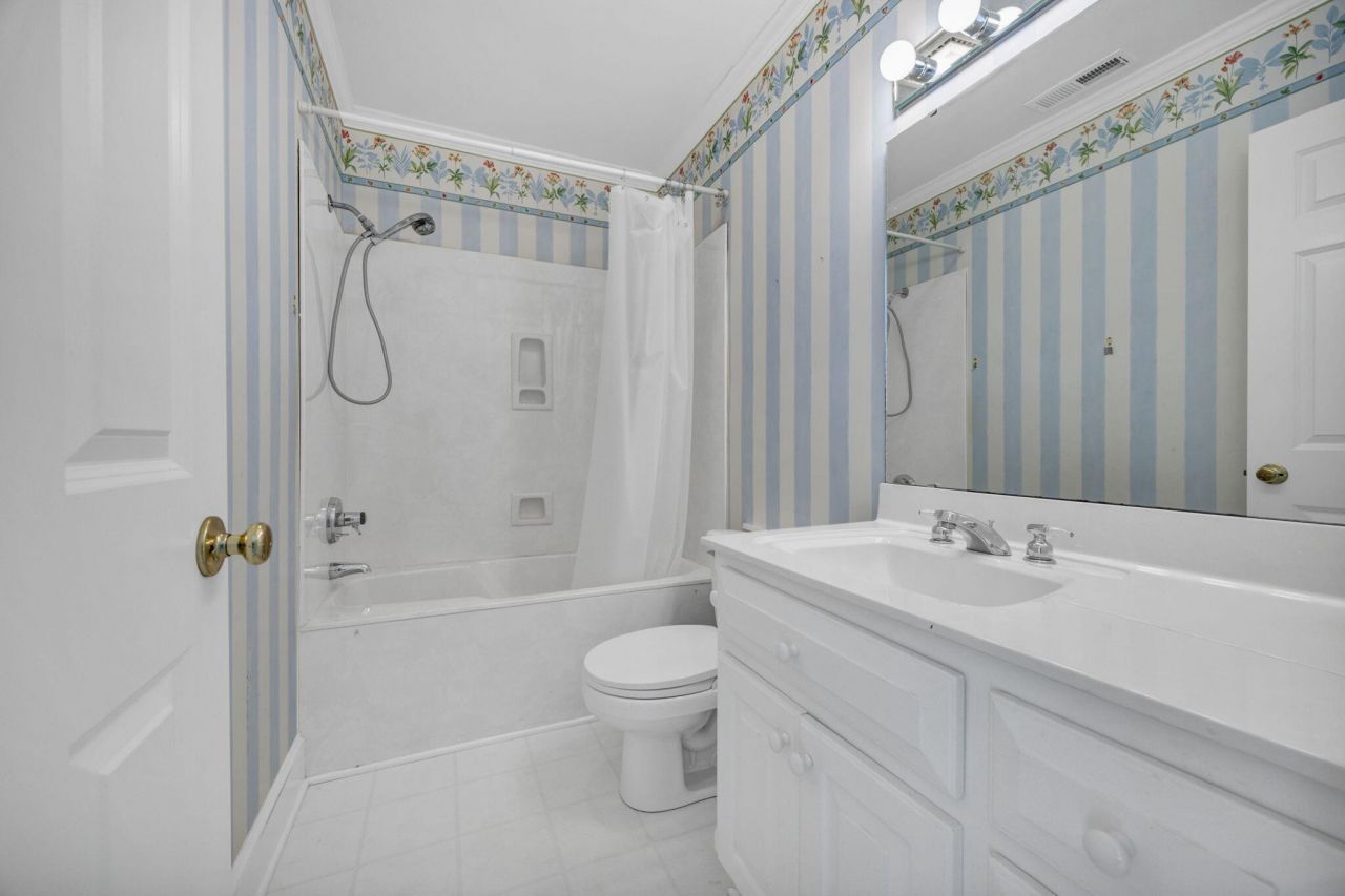 1176 Moore Road Photo 63