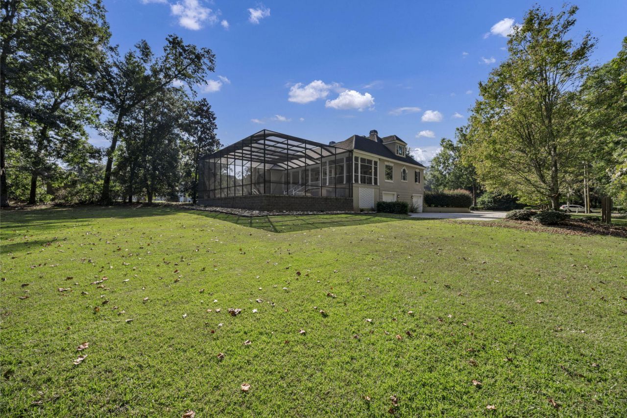 1176 Moore Road Photo 75