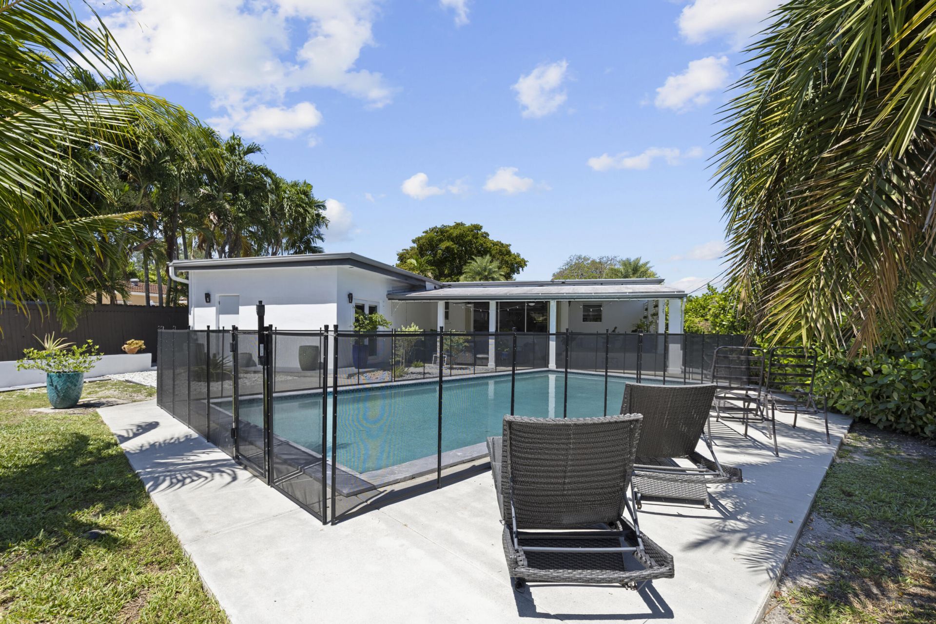 297 Minola Drive, Miami Springs, FL 33166 Photo