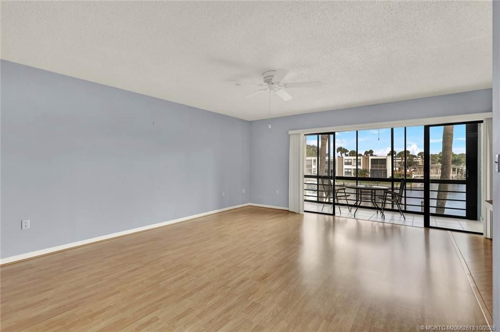 1950 SW Palm City Road, Unit 3-207, Stuart, FL 34994 Photo