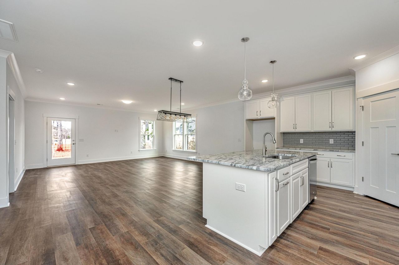 166 Darby Meadow Lane Photo 6