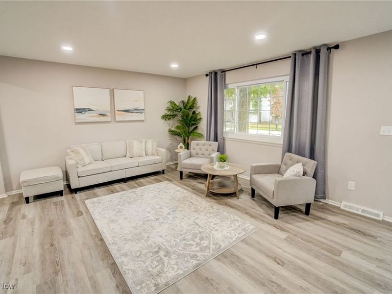 38109 Poplar Drive, Willoughby, OH 44094 Photo 14