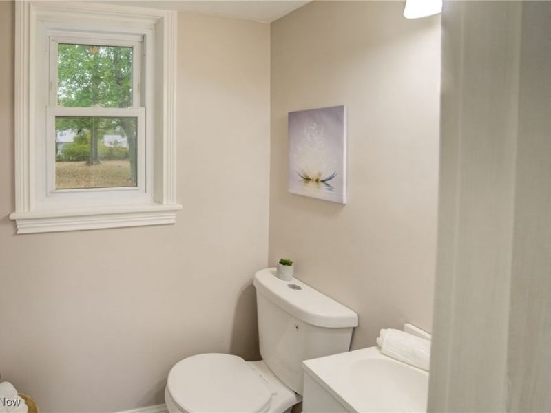 38109 Poplar Drive, Willoughby, OH 44094 Photo 22