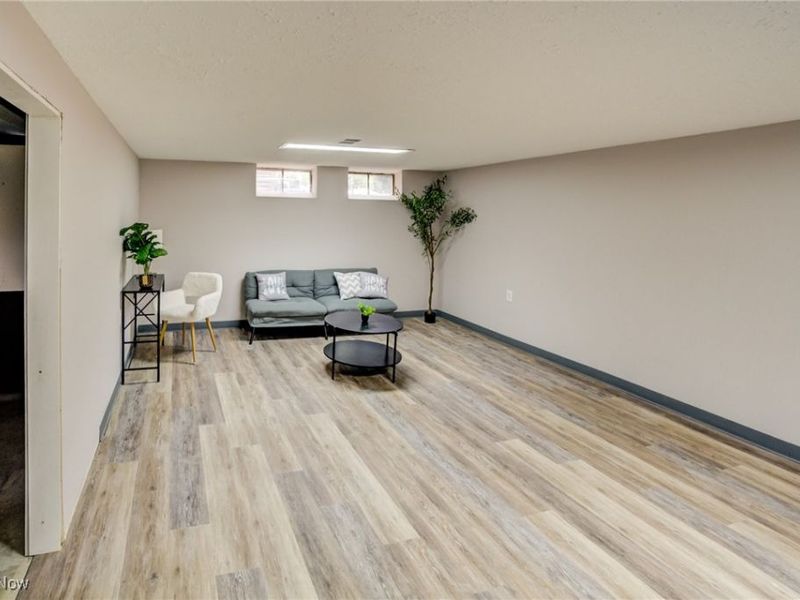 38109 Poplar Drive, Willoughby, OH 44094 Photo 30