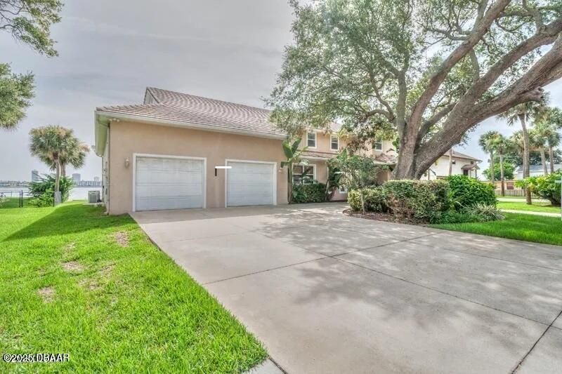 1647 Riverside Drive, Daytona Beach, FL 32117 Photo