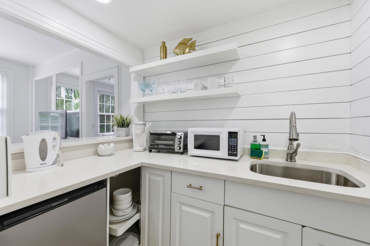 235 Sunrise Avenue, Unit 2259, Palm Beach, FL 33480 Photo