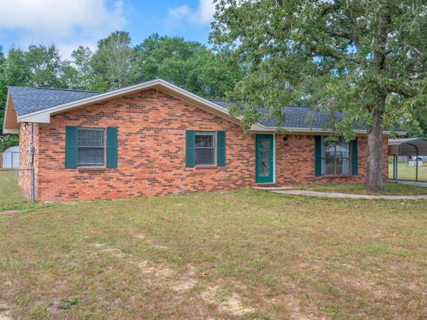 5356 Constitution Road, Crestview, FL 32539