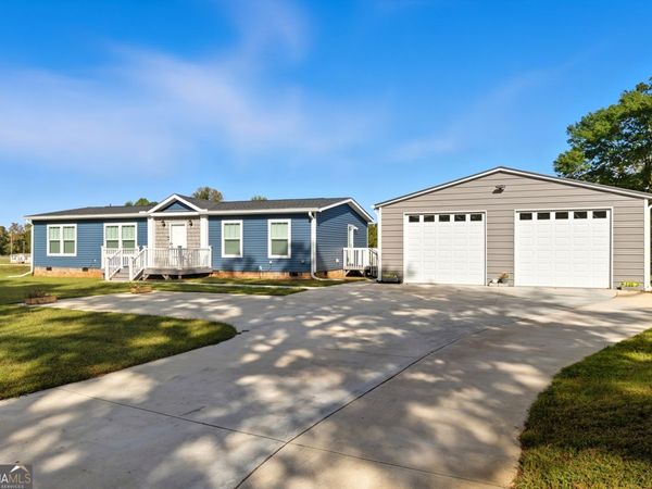 219 Eastanollee Road, Eastanollee, GA 30538