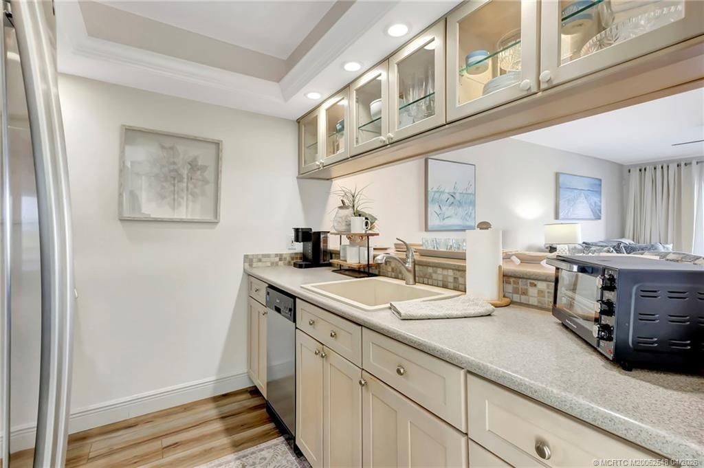 40 NE Plantation Road, Unit 107, Stuart, FL 34996 Photo