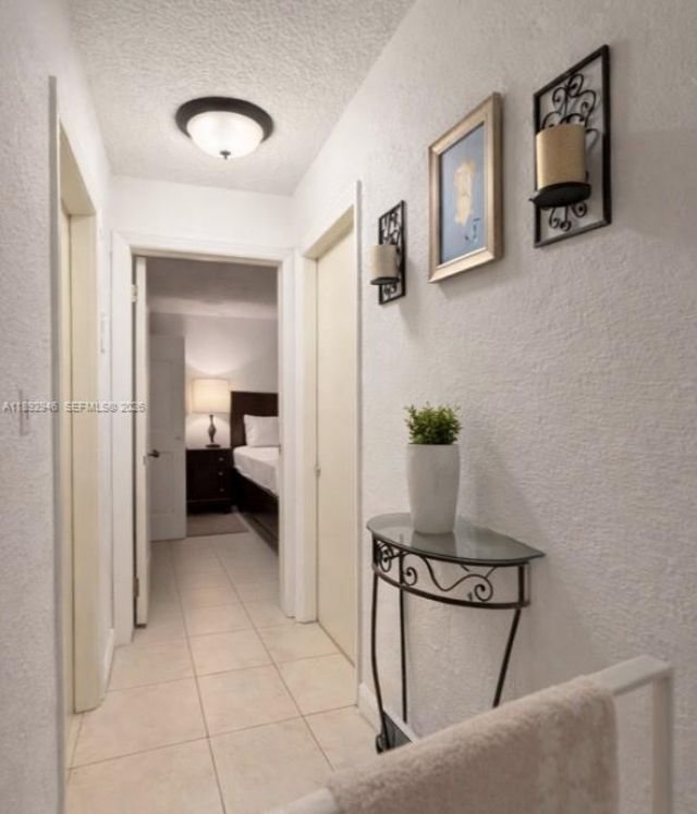 1350 W 53rd St, Unit 24, Hialeah, FL 33012 Photo