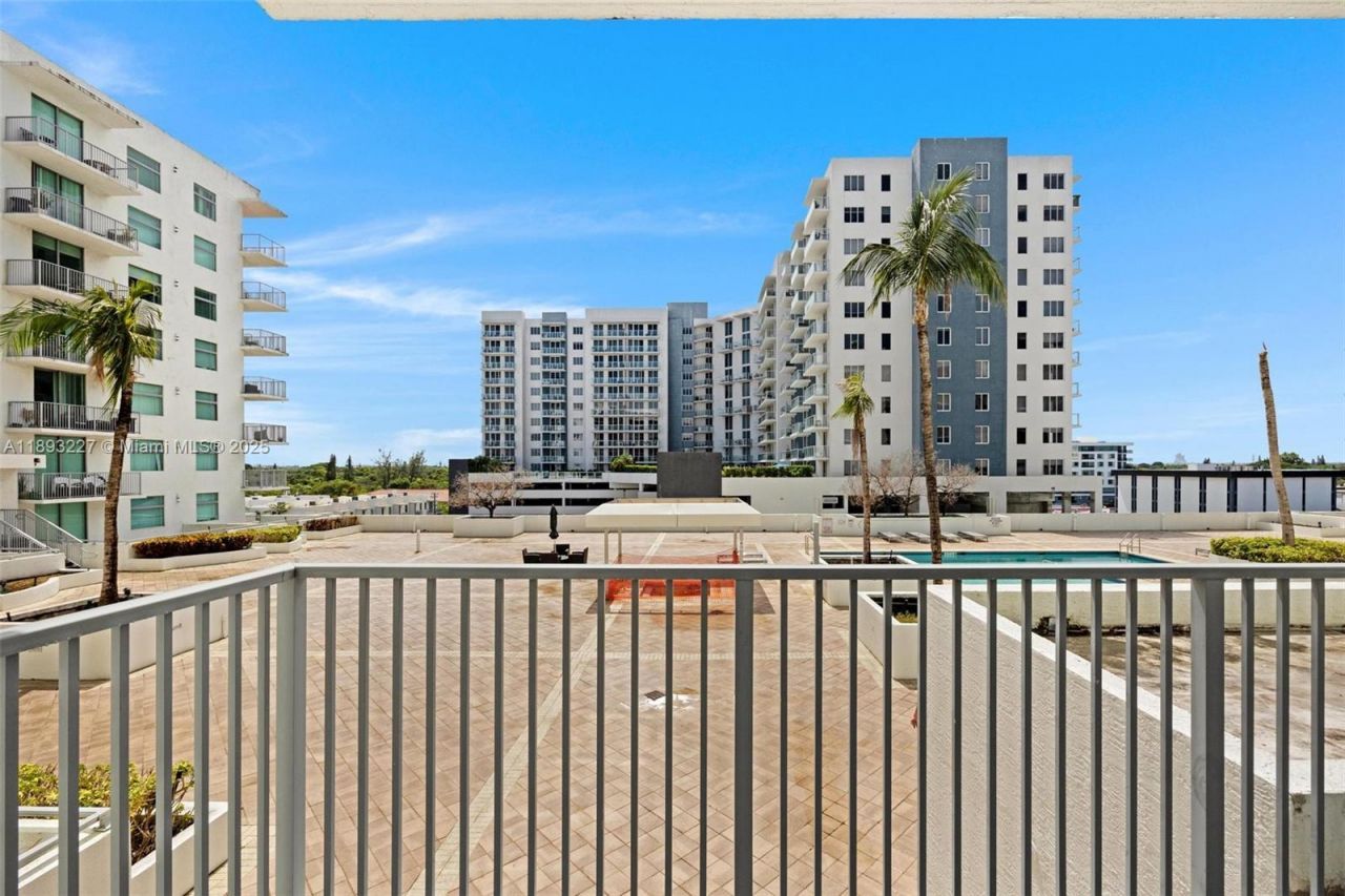 140 S Dixie Hwy, Unit 512, Hollywood, FL 33020 Photo