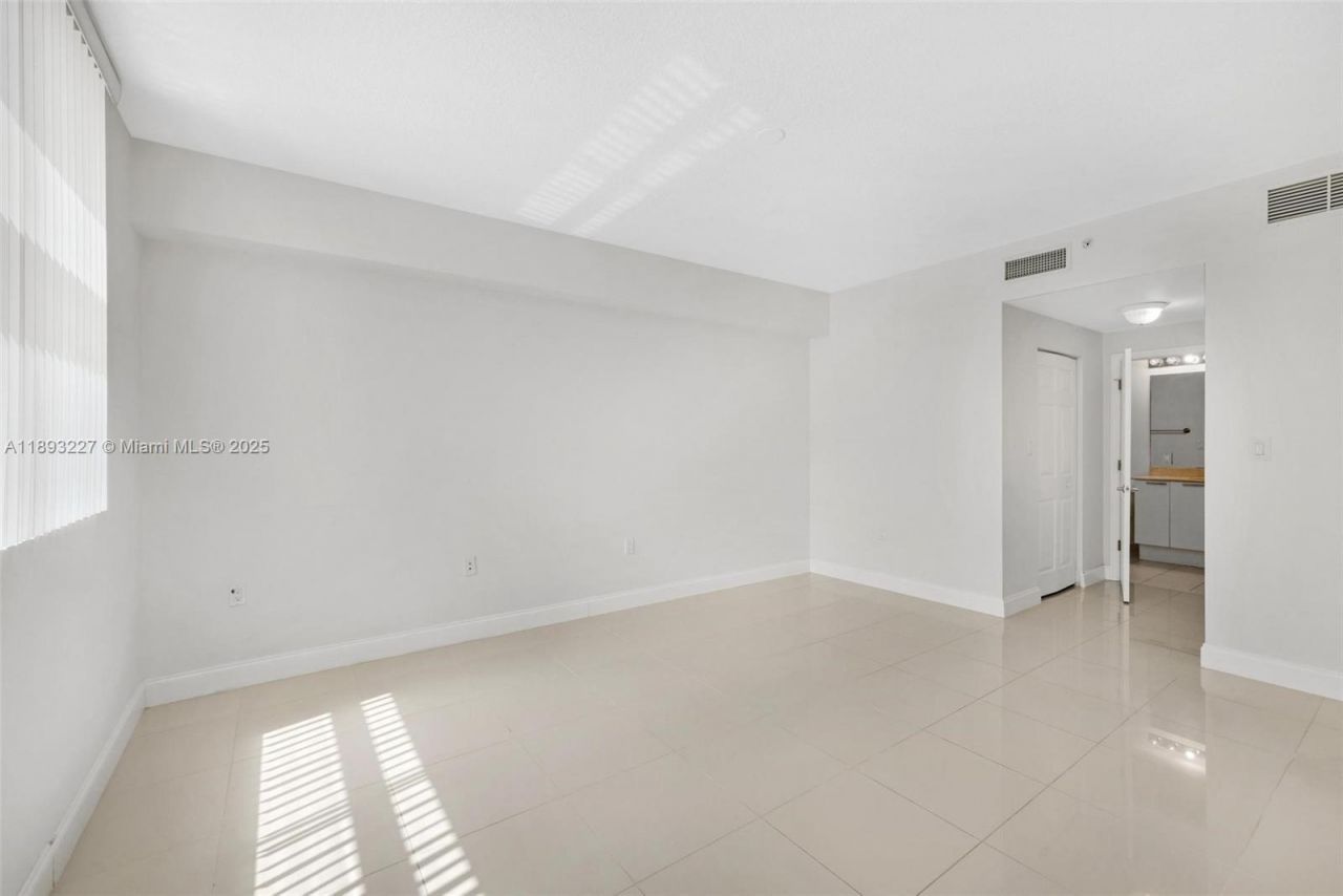 140 S Dixie Hwy, Unit 512, Hollywood, FL 33020 Photo