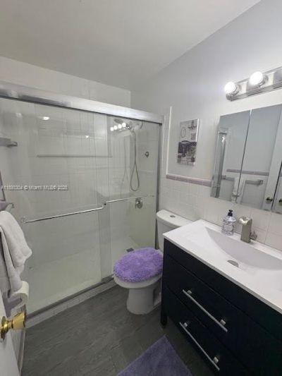 12510 W Golf Dr, Miami, FL 33167 Photo