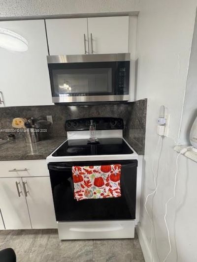 12510 W Golf Dr, Miami, FL 33167 Photo