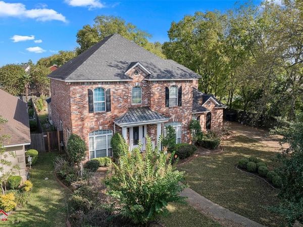 520 Parklane Drive, Bossier City, LA 71111