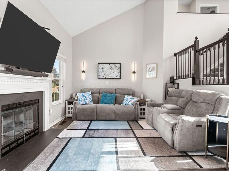 409 Lockmead Drive, Pataskala, OH 43062 Photo 10