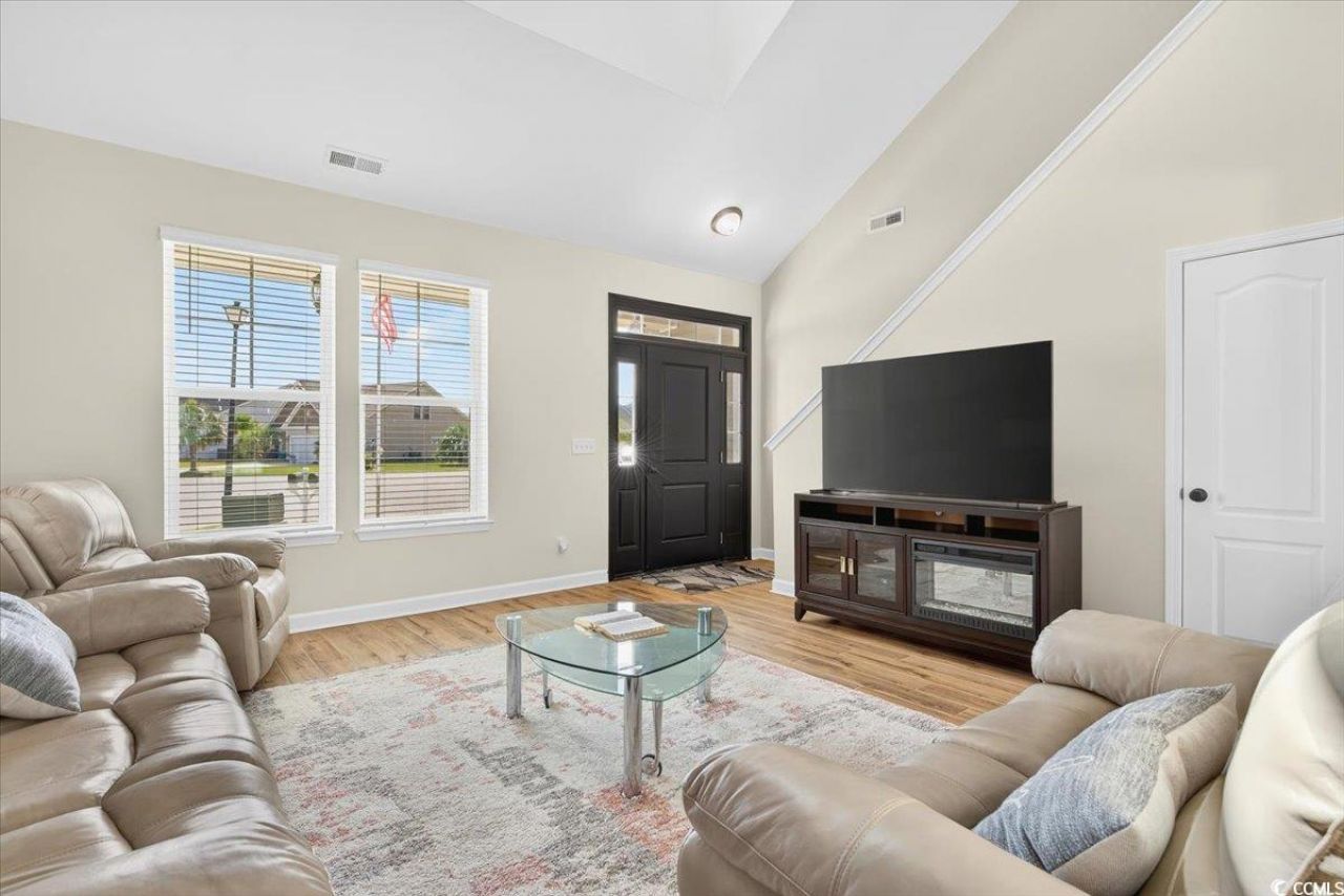 190 Palmetto Green Dr. Photo 9