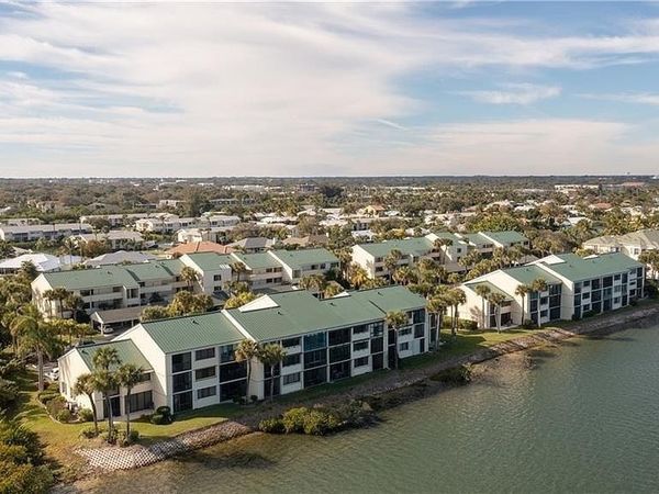 1845 Tarpon Lane, Unit G305, Vero Beach, FL 32960