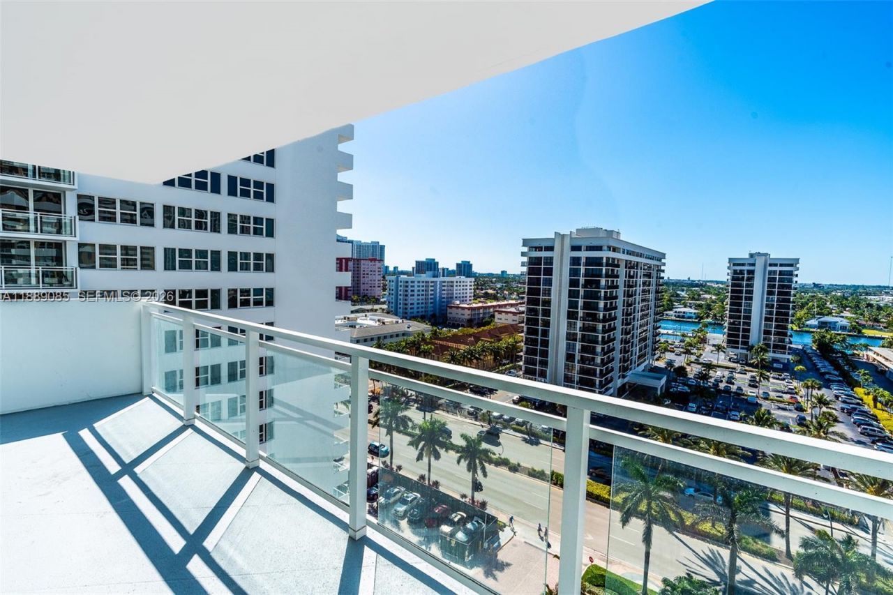 2030 S Ocean Dr, Unit 1127, Hallandale Beach, FL 33009 Photo
